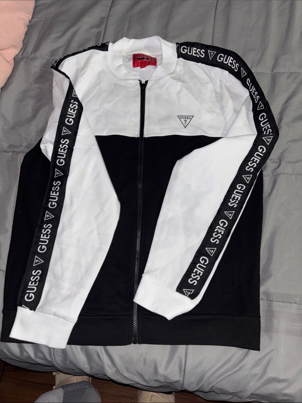 GUESS Black White Logo-Trim Zip Track Jacket